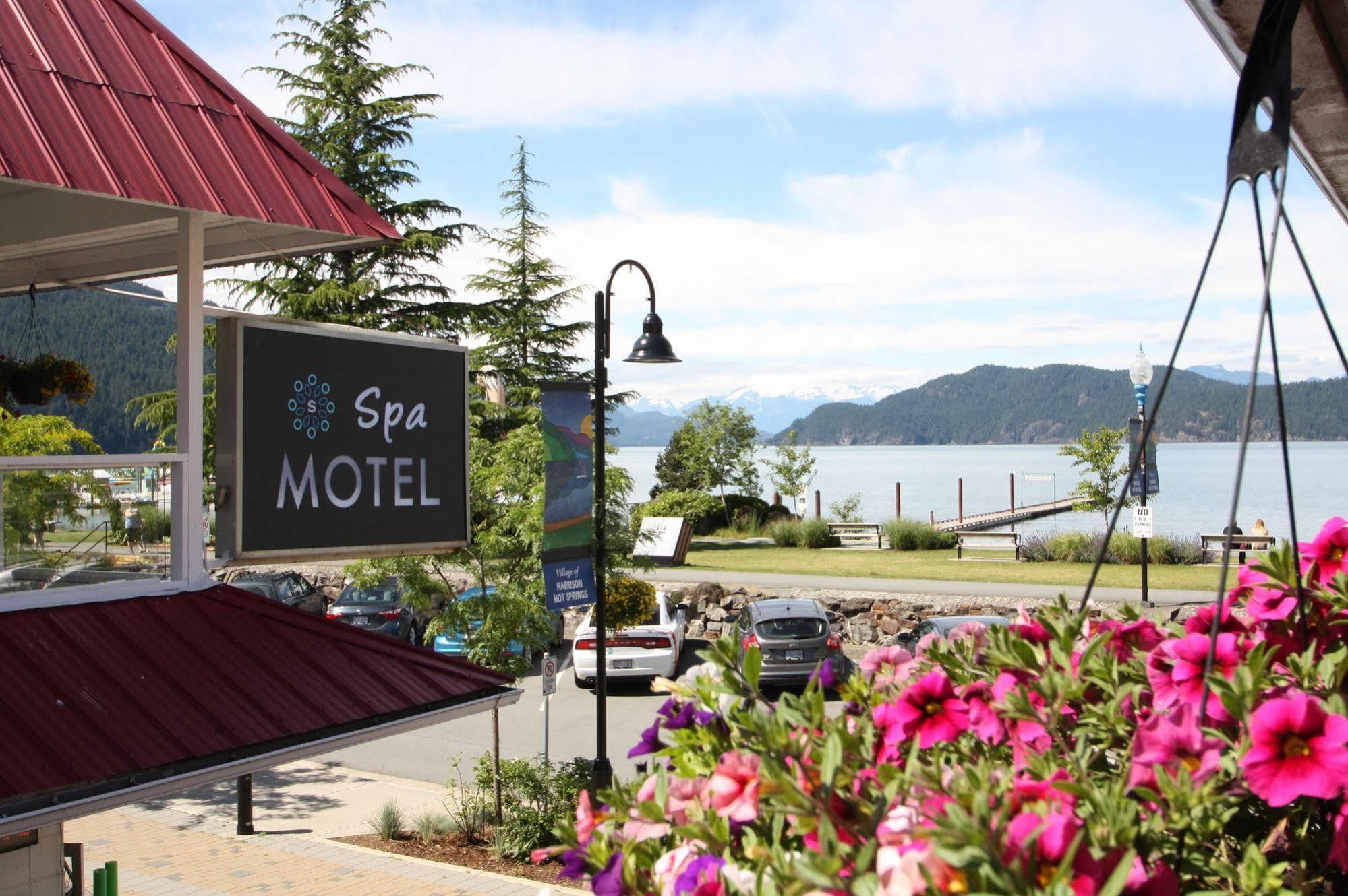 Harrison Spa Motel Harrison Hot Springs Eksteriør billede